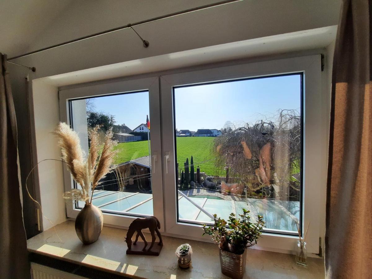 אפינגן Pflaumers Ferienwohnung מראה חיצוני תמונה